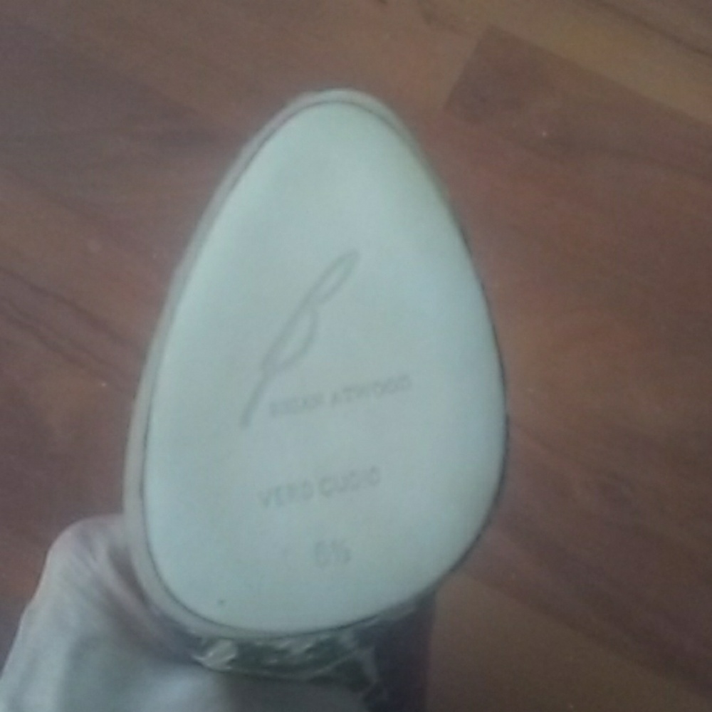Pumps - Picture 4 of 4